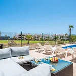 Heated Pool In The Heart Of Amarilla Golf Gv8 ヴィラ