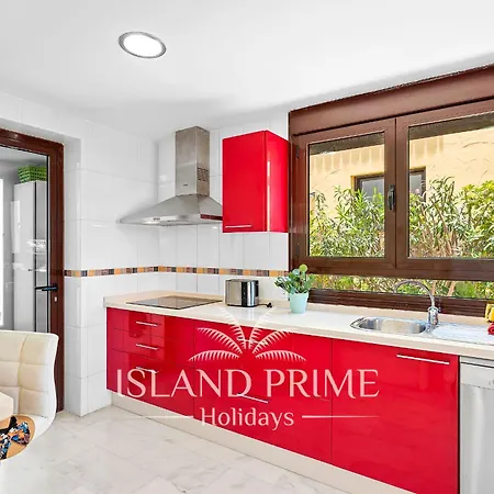 Heated Pool In The Heart Of Amarilla Golf Gv8 Βίλα
